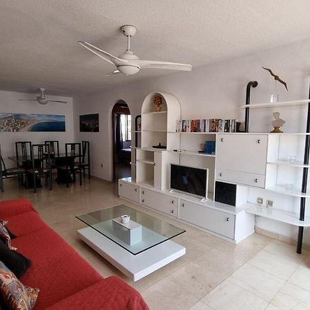 Atico Con Terraza Y 2 Habitaciones En Casco Antiguo Benidorm Kültér fotó